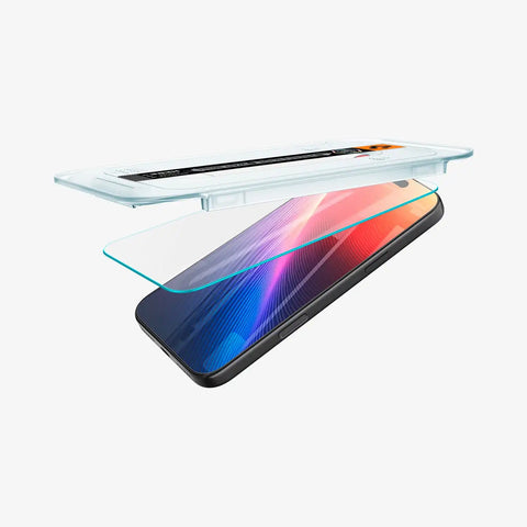 iPhone 17 Series - GLAS.tR EZ Fit | Sensor Protected